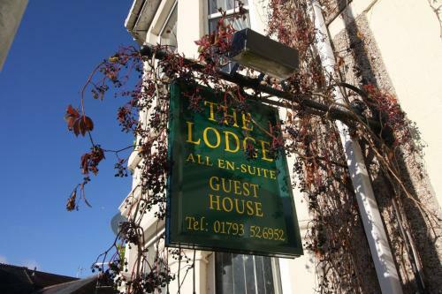 Hostal The Lodge