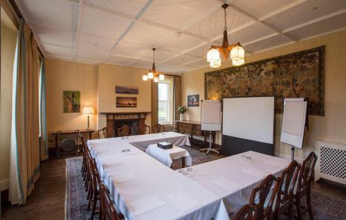 Overtown Manor Bed And Breakfast