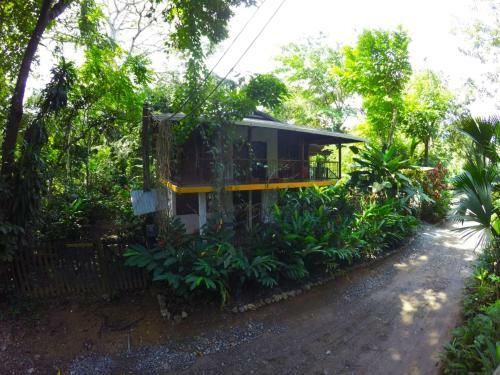 Hostal Caba�a Darius
