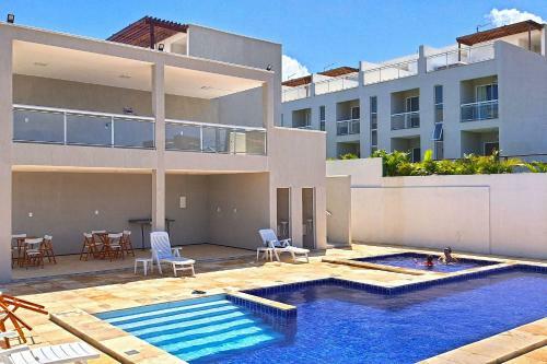 Excelente Tr�plex Em Porto Das Dunas Por Carpediem