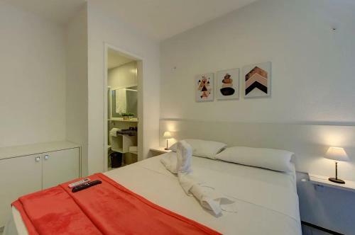 Excelente Tr�plex Em Porto Das Dunas Por Carpediem