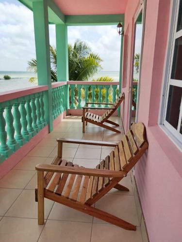 Sunshine View Hotel