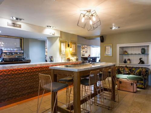 Innkeeper's Lodge Godalming