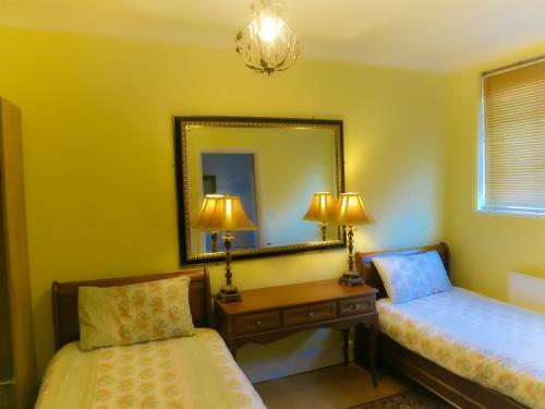 Hostal Godalming Hotel