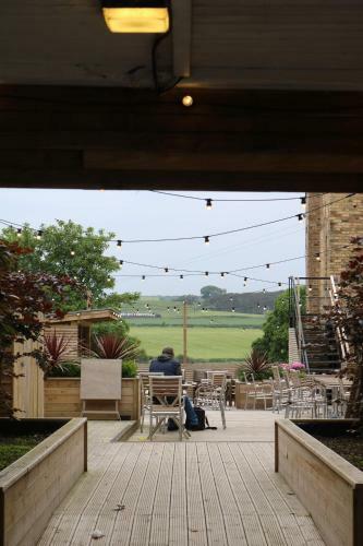 Schooner Hotel
