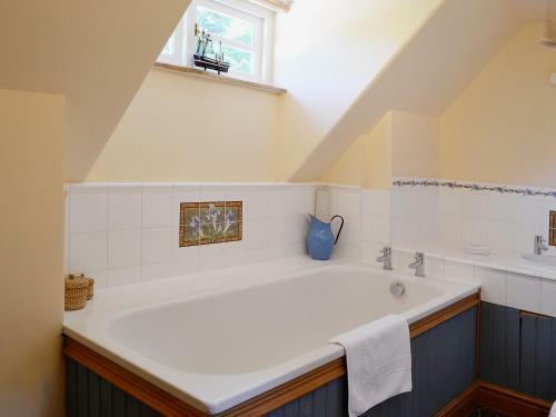 Rocombe Thatch