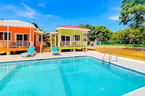 Bella At Hummingbird Estate Gold Standard Certified