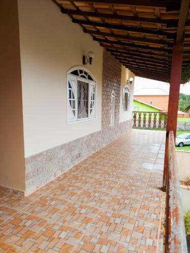 Casa Com Piscina Na Regi�o Dos Lagos - Araruama