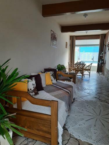 Casa Com Piscina Na Regi�o Dos Lagos - Araruama