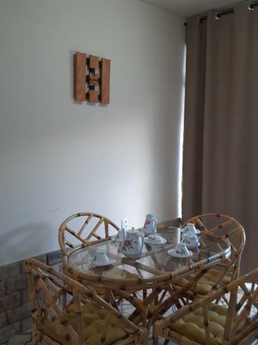 Casa Com Piscina Na Regi�o Dos Lagos - Araruama