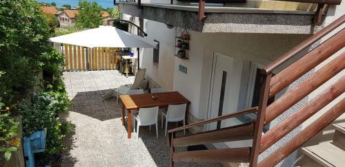 Apartma Tul