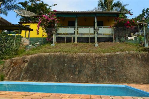 S�tio 1001 - Observe O Mais Belo C�u Do Rj