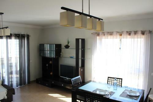 Beach & Pool Apartment - Perfect Harmony