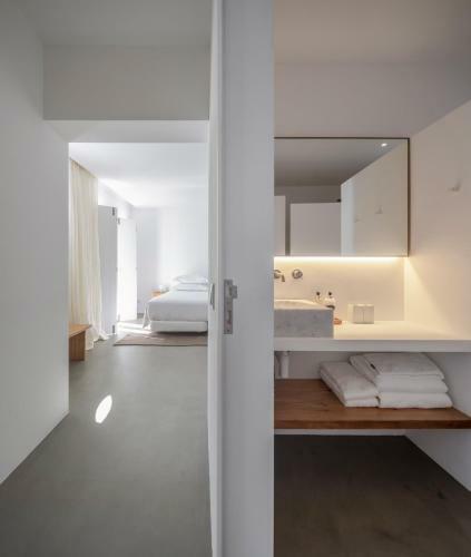 Hostal Casas Caiadas | Open House