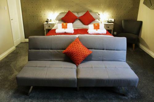 Grimscote Manor Hotel