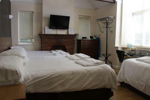 Hostal Debden Guest House
