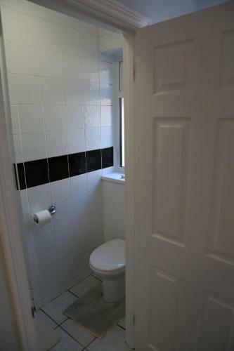 Hostal Debden Guest House