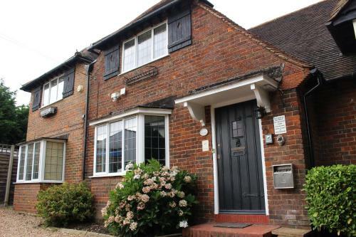 Hostal Debden Guest House