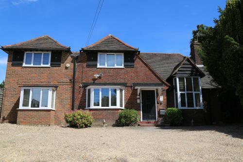 Hostal Debden Guest House