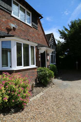 Hostal Debden Guest House