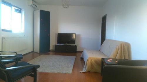 Alexander Apartment