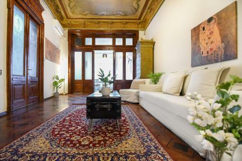 Apartamento Neo-renaissance & Unique Apt - Best Location