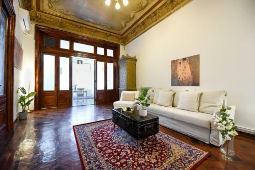 Apartamento Neo-renaissance & Unique Apt - Best Location