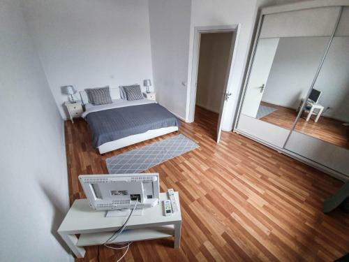 Sunrise Apartments