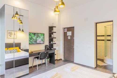 Apartamento Ch�teau: Upscale Suites In Bucharest's Historical Center!