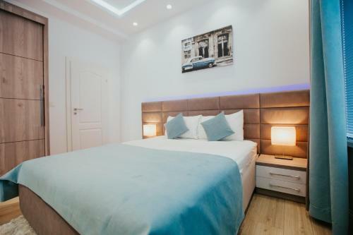 Color Apartments Corneliu Coposu 1a Street