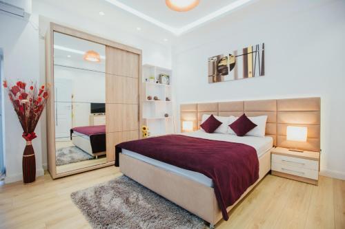 Color Apartments Corneliu Coposu 1a Street