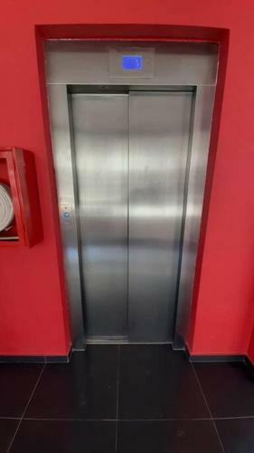 Apartamento Hermoso Dpto, Dos Dormitorios Con Estacionamiento