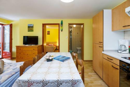 Agroturismo Farmhouse Pri Miklavu