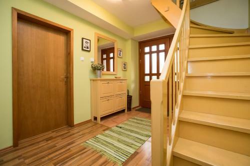 Apartma Pr Gatej