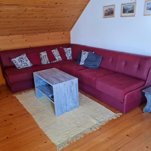 Apartma Nina