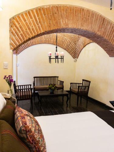 Casa Noble Hotel