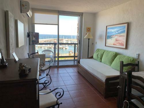 Apartamento Amarras Reales