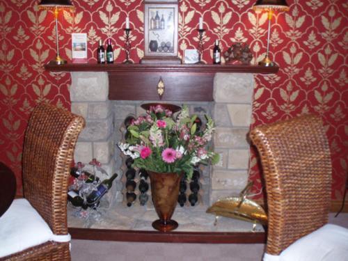 Bed & Breakfast Adniston Manor