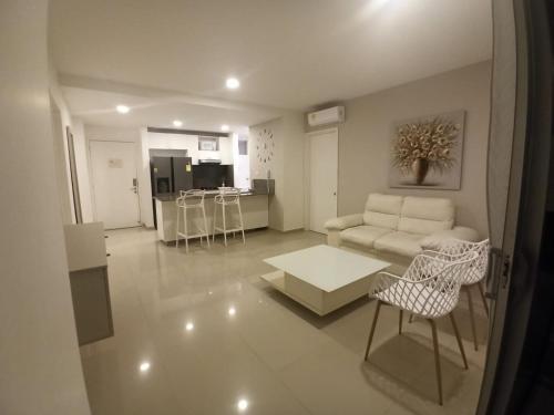 Apartamento Edificio Morros Ultra Apto 408