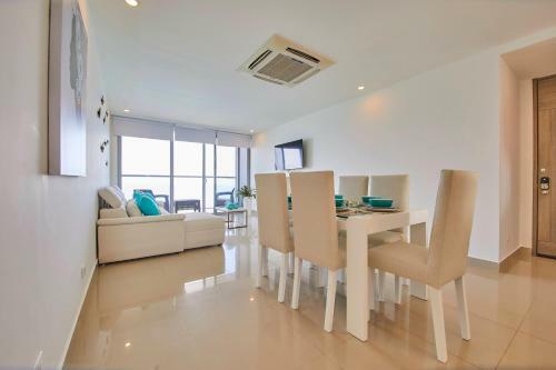 Apartamento Beachfront Paradise With Outstanding Sunset Views