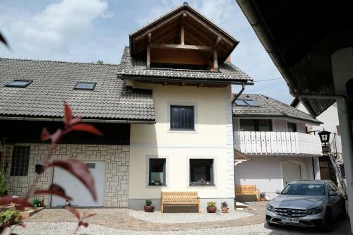 Villa Happy River House