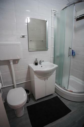 Hostal Epicenter