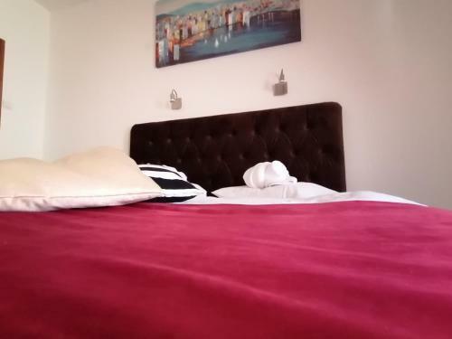 Hostal Mon Accommodation
