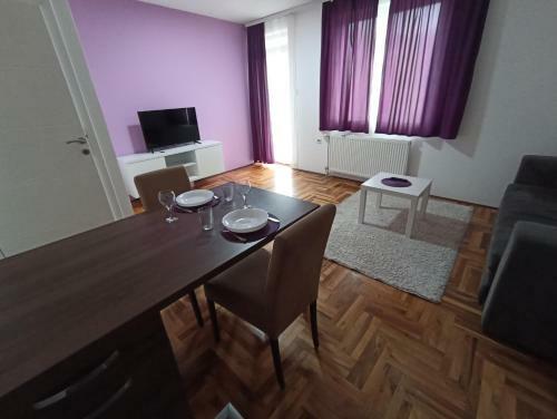 Sunny Apartment