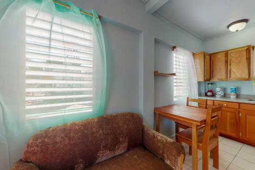Carol's Cabanas