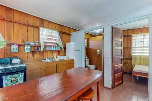 Carol's Cabanas