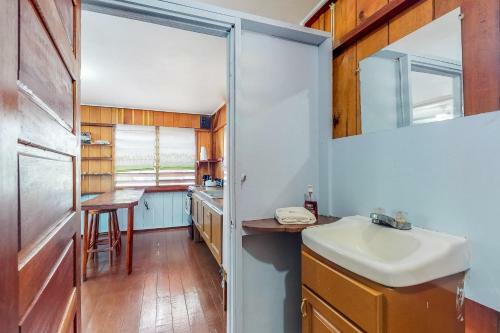 Carol's Cabanas