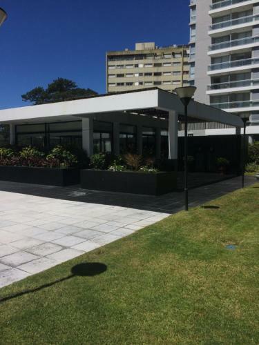 Apartamento Edificio Jardines Del Country Piso 19