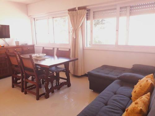 Apartamento En Punta Del Este - Alquiler M�n 1 Semana