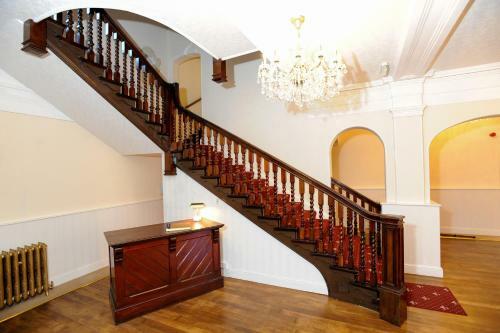 Hotel Woodhall Spa Manor - Stylish Secret Escape
